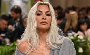 Los peores looks de la alfombra roja en la Gala MET 2024: de la rebequita de abuela de Kim Kardashian a los volúmenes del Balenciaga de Serena Williams