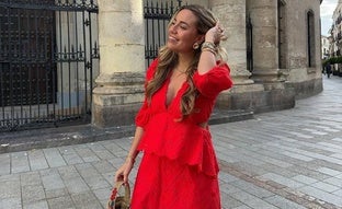 10 vestidos de Lefties por menos de 20 euros que usarás todos los días a partir de ahora