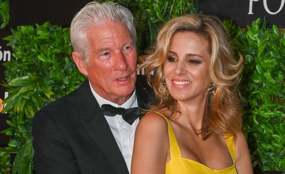 Cómo fue la boda secreta de Richard Gere y Alejandra Silva hace seis años: monjes budistas y tres vestidos de novia espectaculares