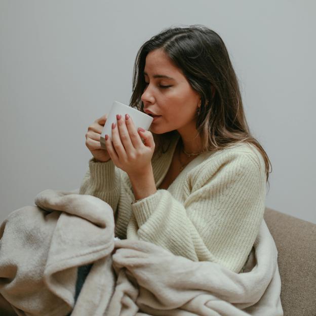 La infusión que aumenta la hormona de la felicidad, según la ciencia