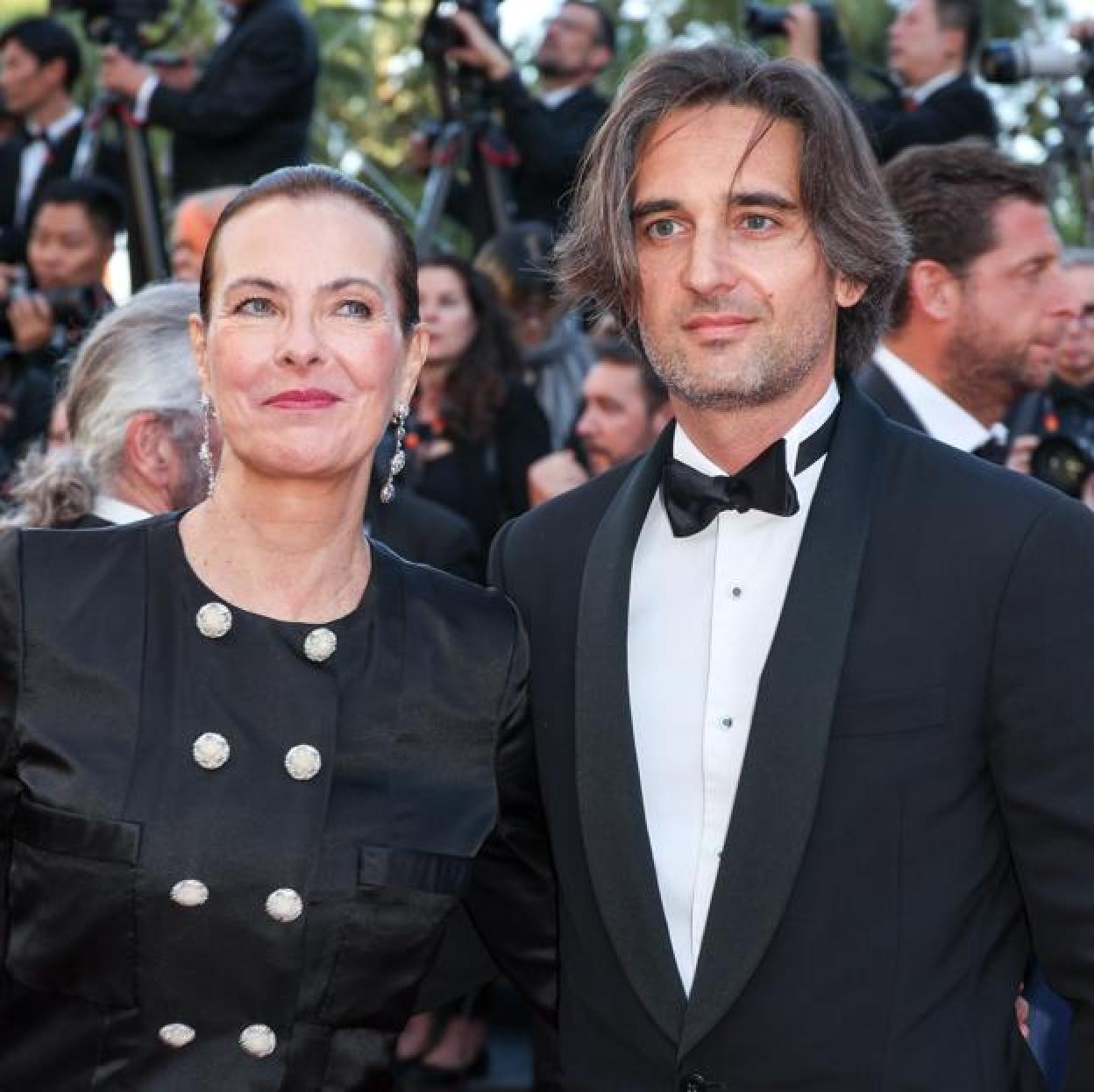 Carole Bouquet y su hijo, Dimitri Rassam, en el estreno de Francis Ford Coppola en Cannes. /GTRES