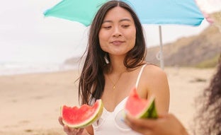 Estamos comiendo mal la sandía: desechamos una parte con muchos beneficios