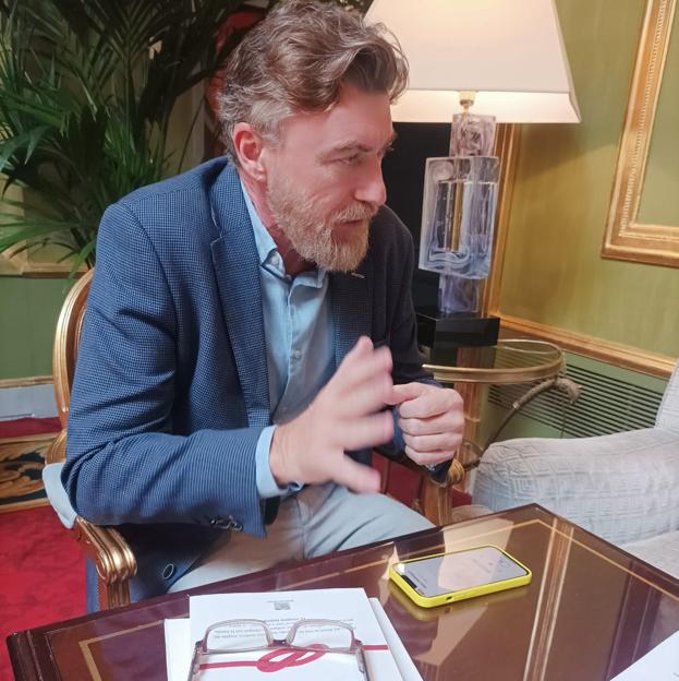 Robert Gavin Bonnar, en un momento de la entrevista. 