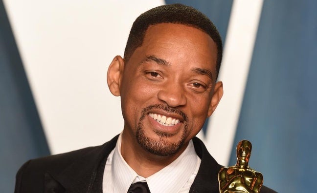 Will Smith, del cielo al infierno y de vuelta: todo lo que ha cambiado en su vida desde el bofetón de los Oscar