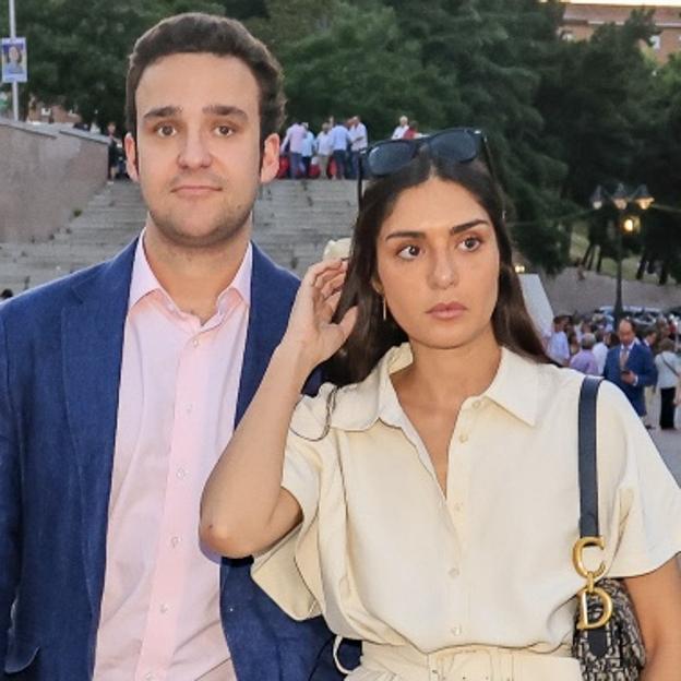 Froilán y Belén Perea queman la noche madrileña: modelo y con polémicas, así es la ex novia del sobrino del rey