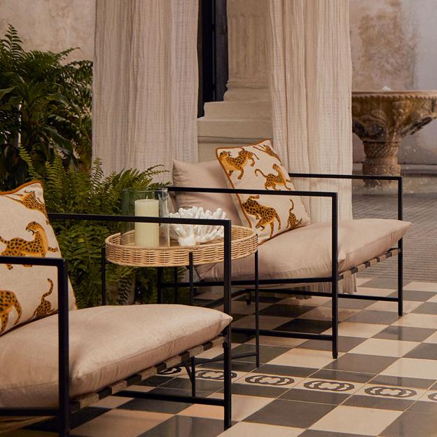 El mejor sillón para jardín está en H&M: elegante, cómodo y que puedes conseguir con descuento