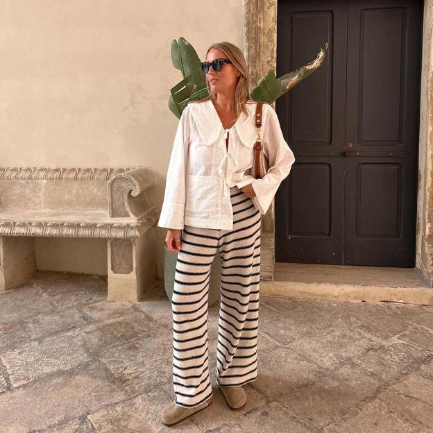 Influencer con pantalones de verano