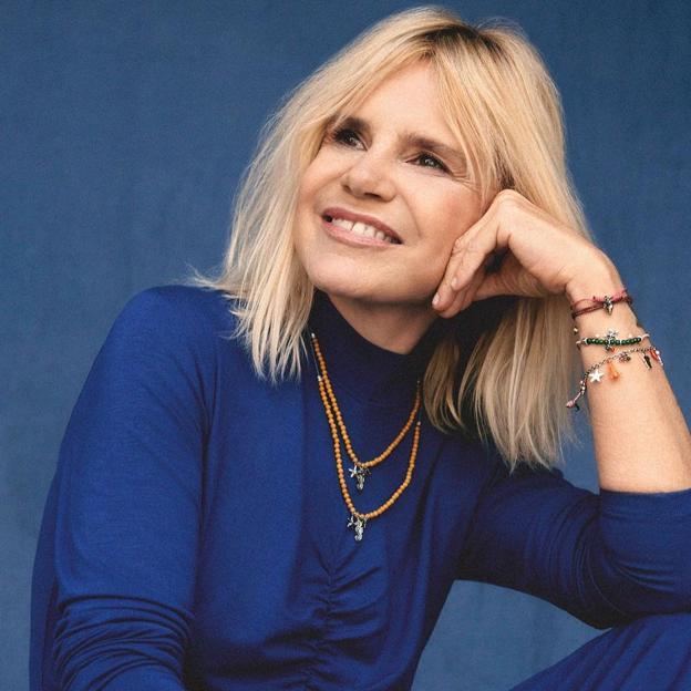 Hidrata y rejuvenece: la refrescante bebida que toma Eugenia Martínez de Irujo a los 55 años para sentirse bien cada día