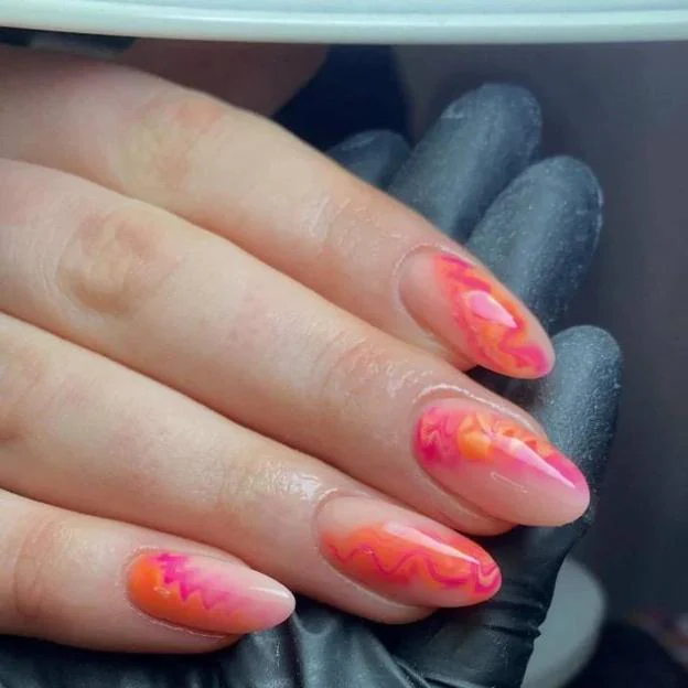 ¿Por qué los Sunset Nails son perfectos para el verano?