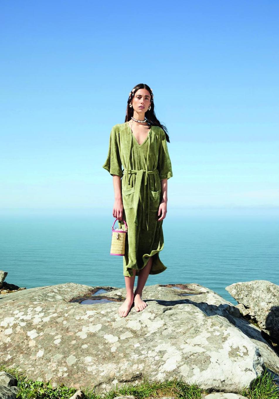 Inspiraciones históricas y motivos estivales en las novedades de lujo que debes conocer este verano