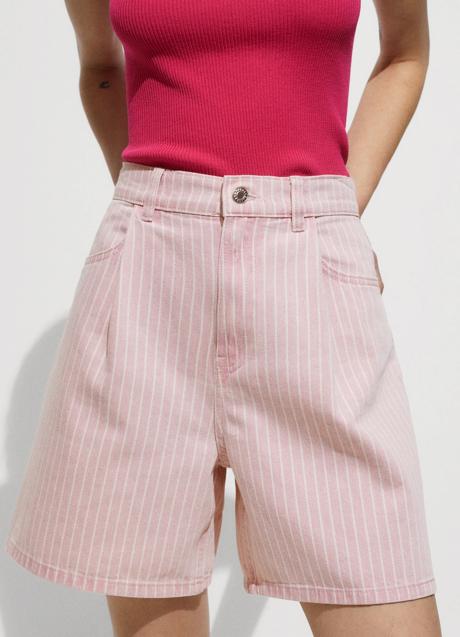 Pantalones rosas de Mango (29,99 euros)