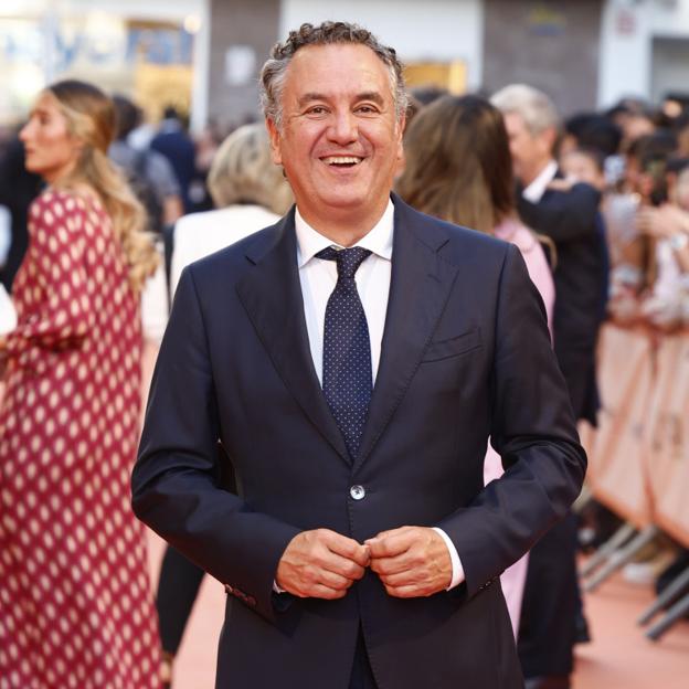 El desafío de Roberto Brasero: un amor discreto, familia numerosa y su relación con Victoria Federica