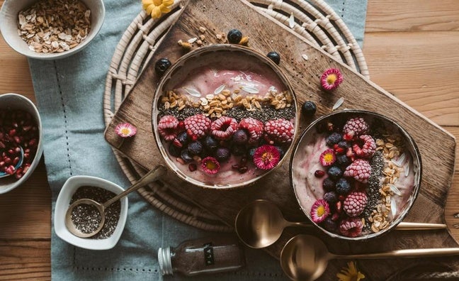 Avena y chía, el desayuno más saciante y antiinflamatorio perfecto para modelar tu figura