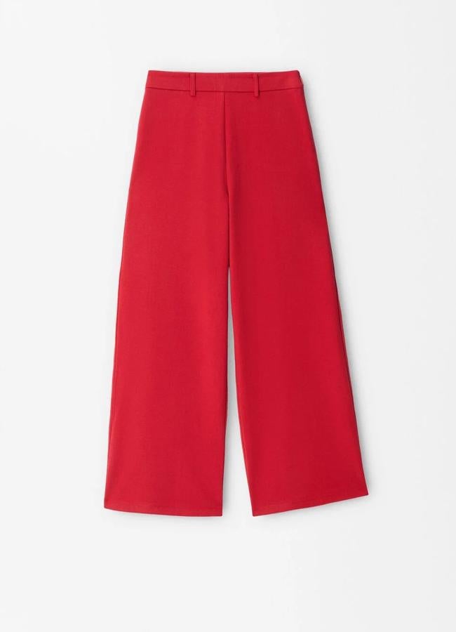 Pantalón rojo de Parfois, 25,99 euros.