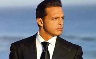 Hablamos con el biógrafo de Luis Miguel: «Paloma Cuevas tiene muy buena influencia sobre él y le ha hecho mucho bien»