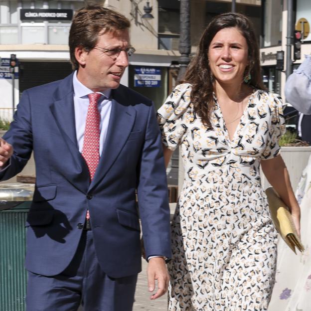 Los looks de las invitadas a la boda de Natalia Santos Yanes: de Teresa Urquijo a Margarita Vargas