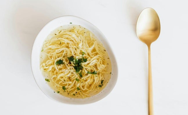 Tenemos olvidado este alimento de la cocina tradicional y, sin embargo, es mejor que el colágeno para la piel