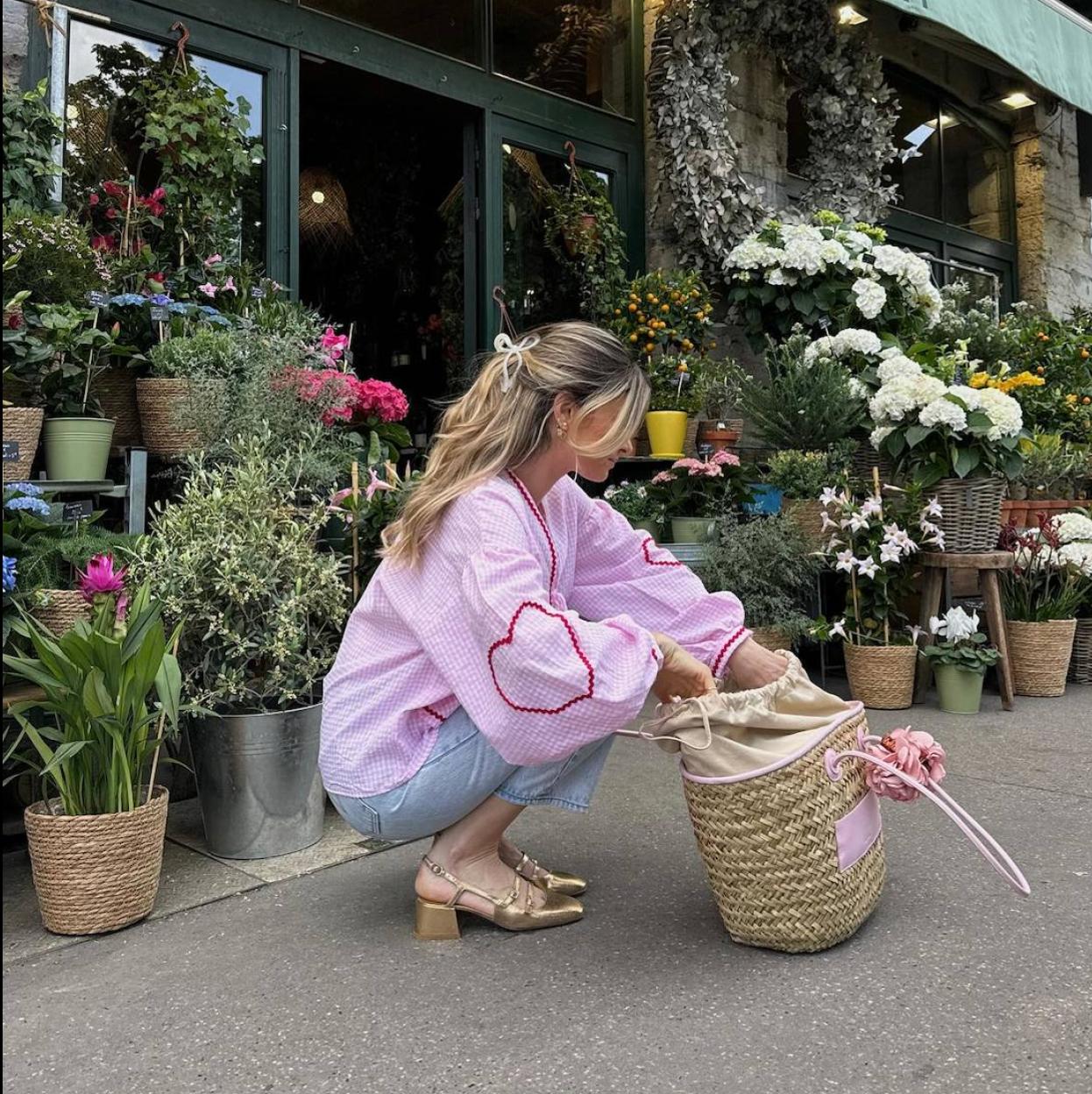 Influencer francesa con zapatos estilo parisino/@MARIEAANDMOOD