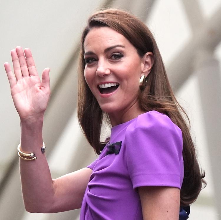 Cinco vestidos de invitada en morado para copiar el look de Kate Middleton en su vuelta