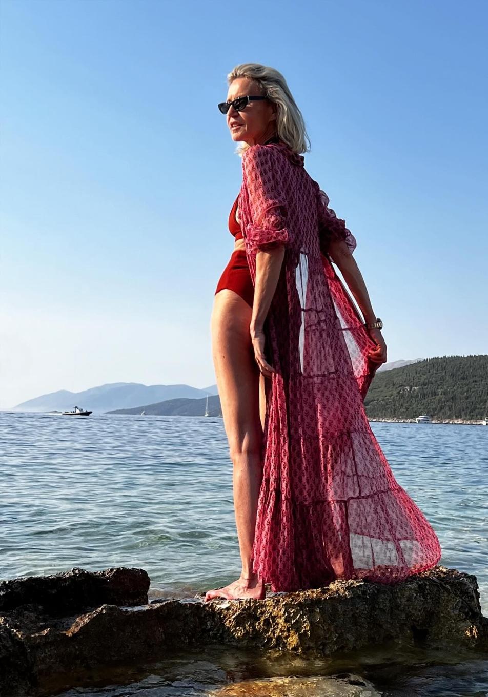 Vacaciones a la vista: 6 looks que te van a servir de inspiración para tus tardes de playa y chiringuito
