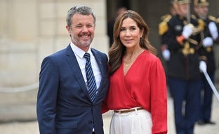 De la extraña ausencia de Letizia al look de Mary de Dinamarca: las mejor vestidas en la recepción de los Juegos Olímpicos de París