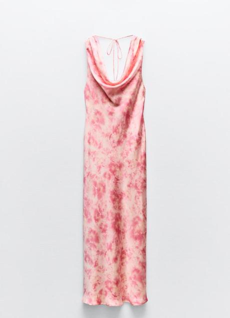 Vestido rosa de Zara (35,99 euros)