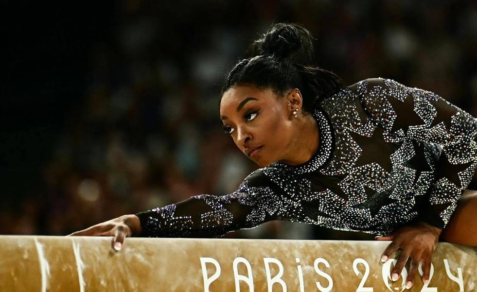 Los cristales Swarovski de Simone Biles, el rosado más exclusivo del verano y perfumería nicho: el lujo que debes conocer