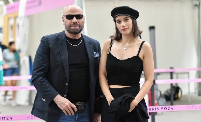 Sorpresa en los Juegos Olímpicos de París: la hija de John Travolta derrocha estilo con un look de estilo francés