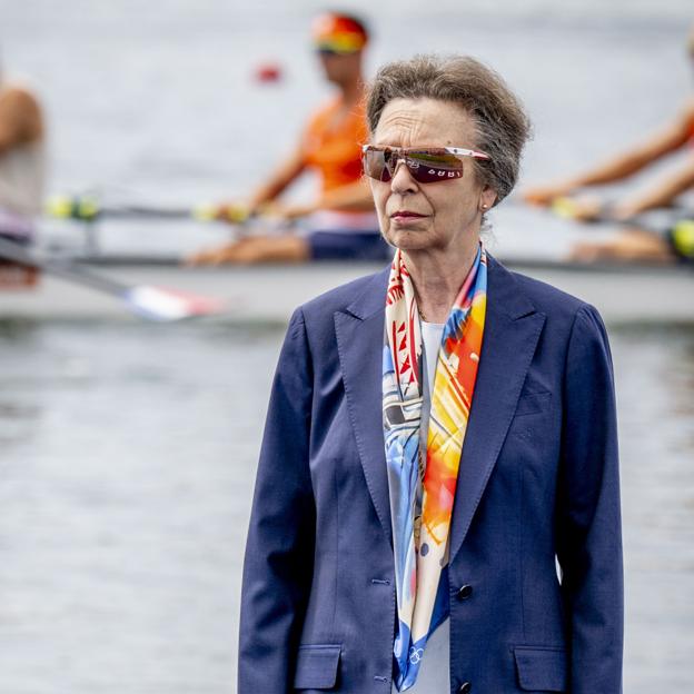 La princesa Ana de Inglaterra, en una de las competiciones de los JJOO de París. 