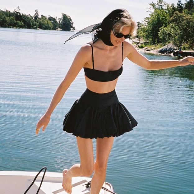 Los bañadores y bikinis más old money, más elegantes y que mejor sientan de todo el verano 2024