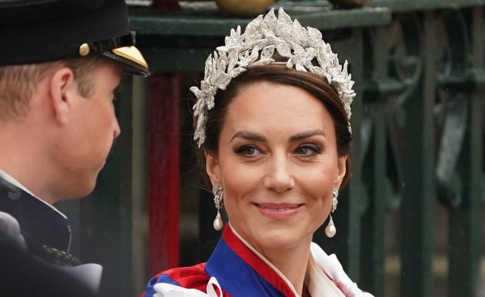 Sale a la luz la advertencia que le hizo Kate Middleton al príncipe Guillermo minutos antes de la coronación del rey Carlos III