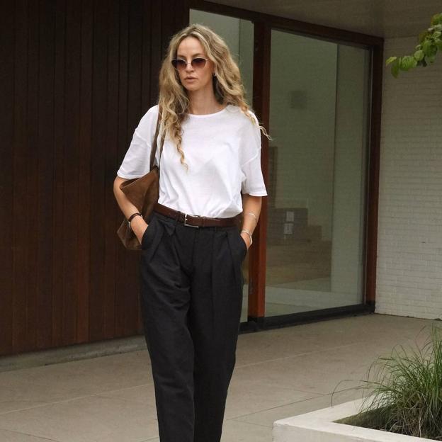 Pantalones negros que conjuntar con todo y necesitas para renovar los básicos de tu armario
