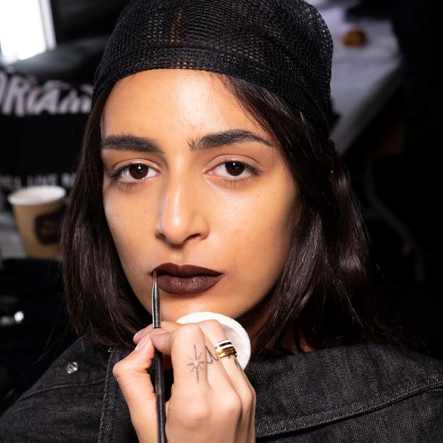 Labiales burgundy: así son los pintalabios que más usarás este otoño