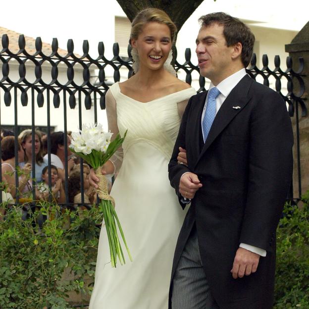 Victoria de Borbón-Dos Sicilias y Markos Nomikos, el día de su boda. 