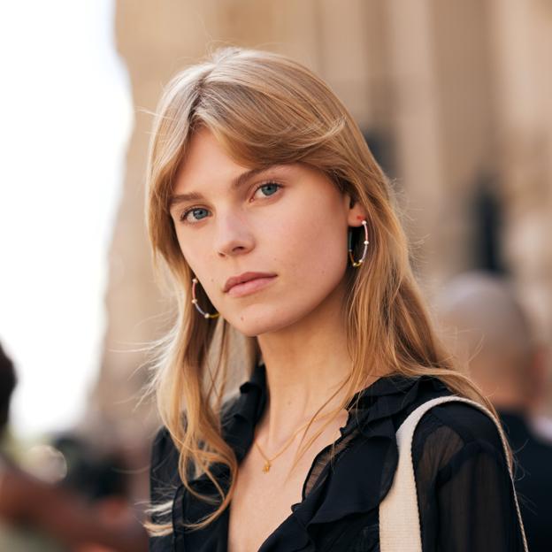 La barra de labios y el lápiz labial nude perfectos, el lip combo que se ha hecho viral por lo bien que sienta