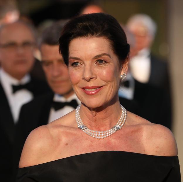 Así es el castillo de Marchais, la inmensa propiedad de los Grimaldi donde Carolina de Mónaco pasa sola el final de sus vacaciones