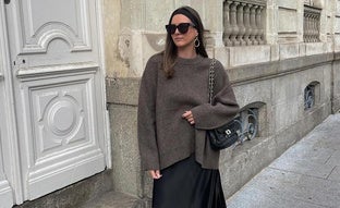 Esta falda larga de Massimo Dutti va a salvar mis looks más elegantes de este otoño