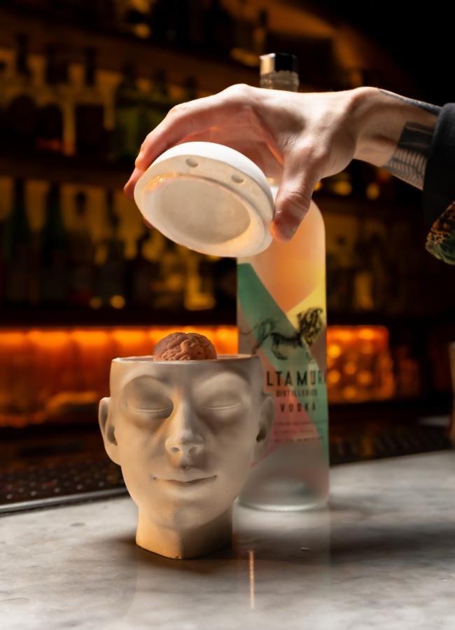 Uno de los cócteles de Paradiso, la coctelería barcelonesa de fama mundial reconocida por los 50 World's Best Bars. / DR