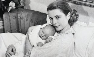 Los Ardant, los amígos íntimos de Grace Kelly y el príncipe Rainiero y que criaron a su hija con Carolina de Mónaco