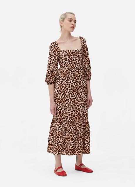 Vestido con estampado de leopardo de Primark (20 euros)