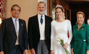 La historia de amor de Cristina de Borbón-Dos Sicilias y Pedro López-Quesada: pasión por la música y su propia boda royal