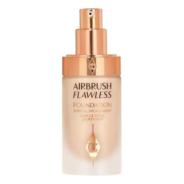 Airbrush Flawless Foundation de Charlotte Tilbury. Precio: 54,99 euros