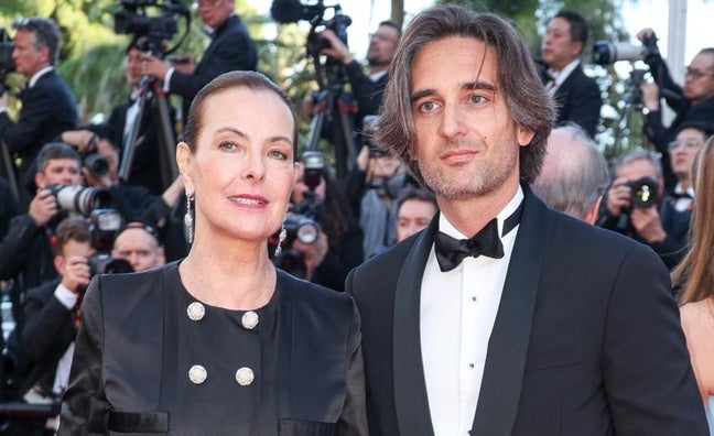 Carole Bouquet, sobre la ruptura de su hijo y Carlota Casiraghi: «Cuando alguien sufre, no hay mucho que puedas hacer»