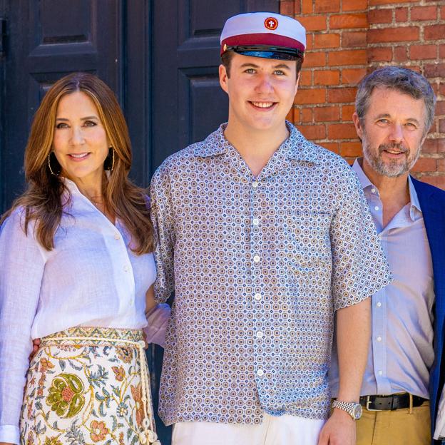 El príncipe Christian ya está en África: su vida de granjero bajo secreto de Estado lejos de la vigilancia de Mary de Dinamarca