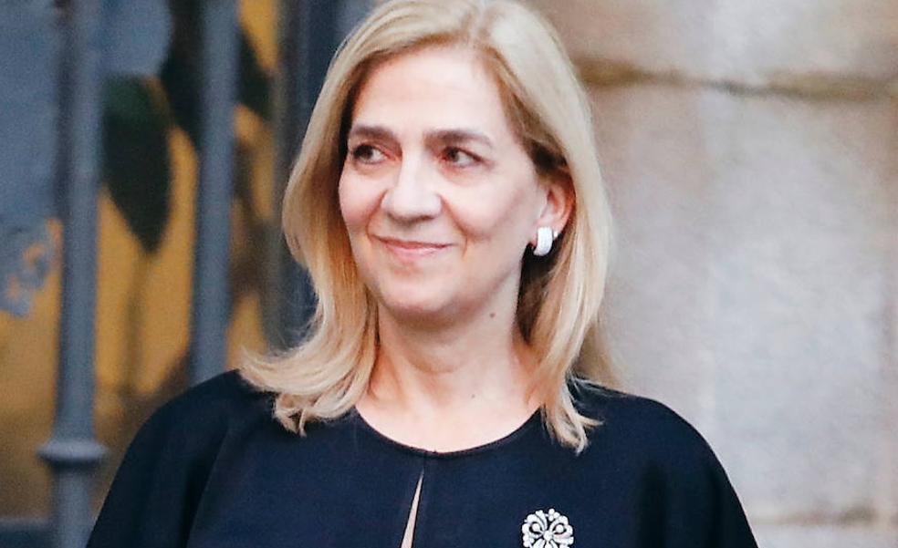 ¿Está la infanta Cristina deseando volver a España? Las pistas de su regreso, su vida aislada en Suiza y raros movimientos familiares