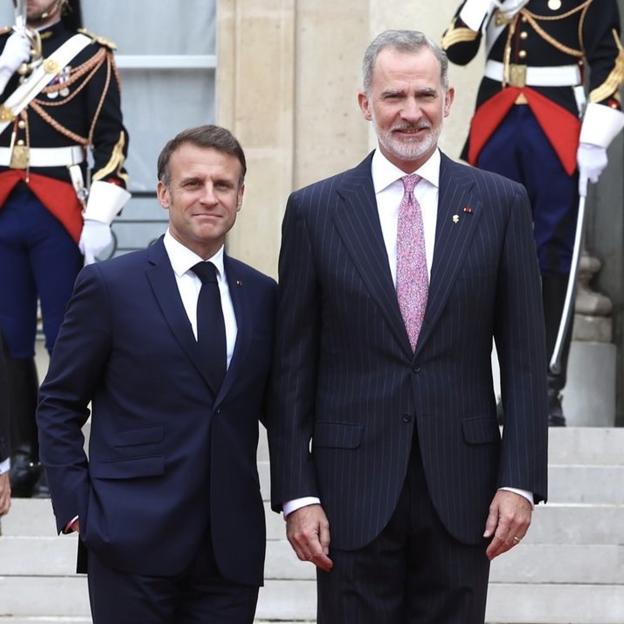 El rey Felipe junto a Emmanuel Macron, presidente de Francia, durante los pasados Juegos Olímpicos de París. 