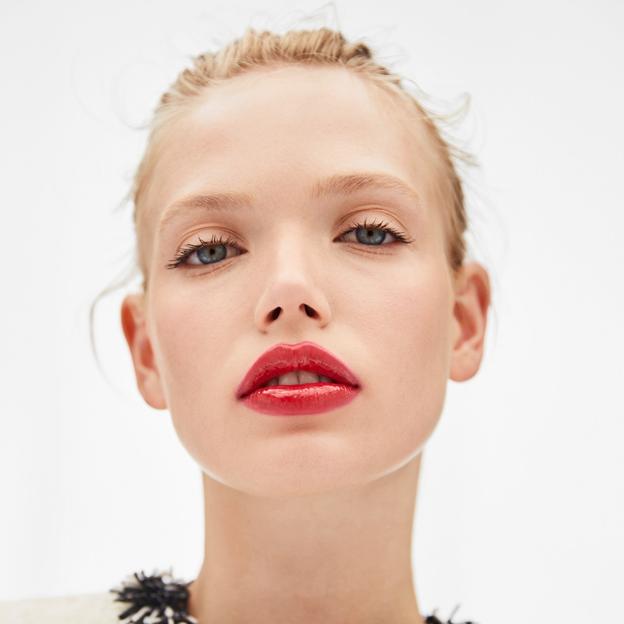 Cómo llevar los labios burdeos en un maquillaje: los mejores consejos para sumarte a esta tendencia