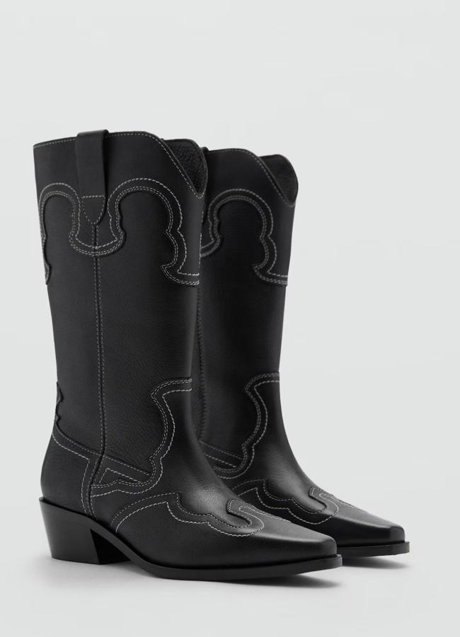 Bota de piel negra de Mango, 79,99 euros.