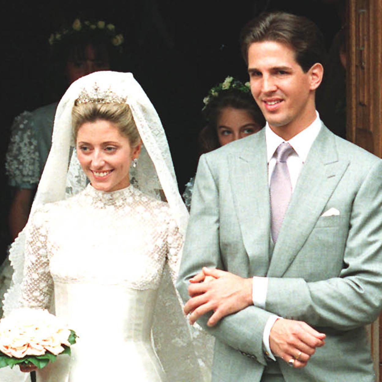 Marie-Chantal Miller y Pablo de Grecia, el día de su boda./getty