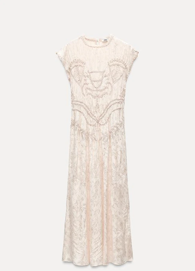 Vestido boho jacquard de Zara.